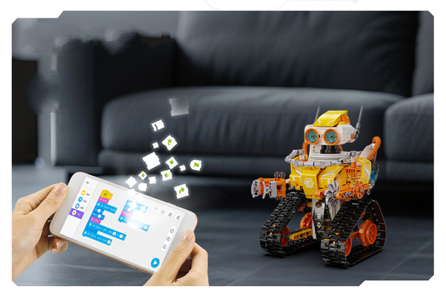 Klocki konstrukcyjne CaDA model robot W.Bot zdalnie sterowany Code Robot RC 3w1 455 elementów 
