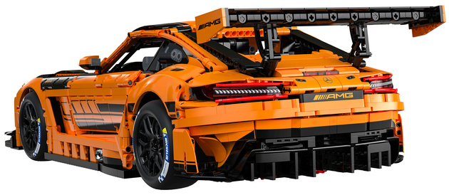 Klocki CaDA Mercedes AMG GT3 1:8 5466 elementów 